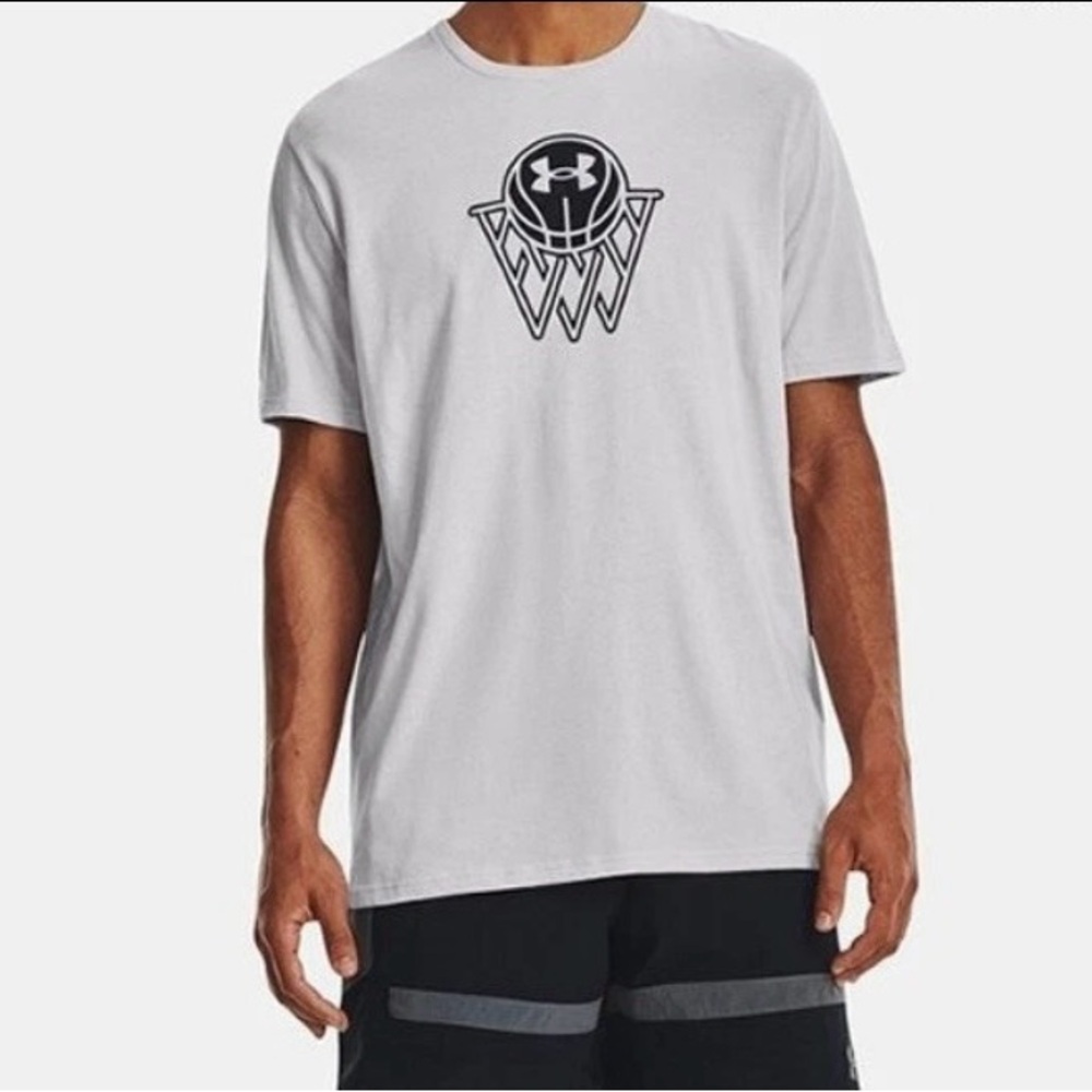 Under Armour Light Grey T-Shirt Basketball Logo Loose Fit Size 2XL
